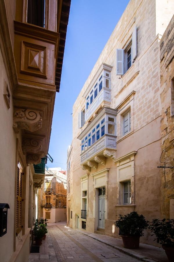 Palazzino Birgu Host Family Bed And Breakfast Esterno foto